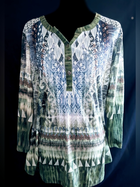 Christopher & Banks Tops - Christopher & Banks Green Multicolor Patterned Button-Front Henley Sz P/XL